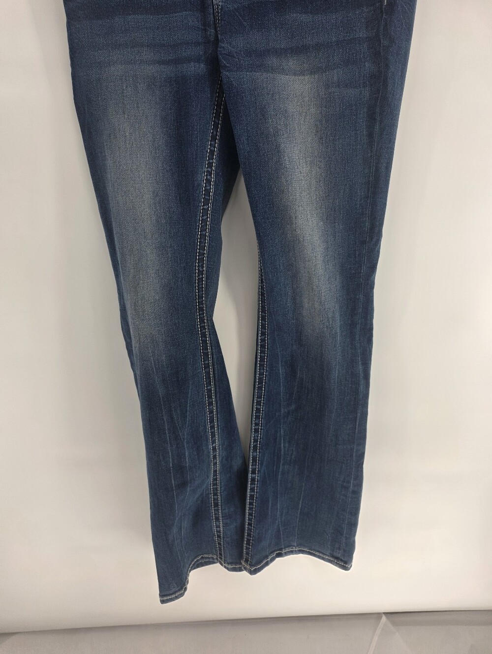Miss Me Jeans 29 Mid Rise Boot M3793B Inseam 34 Embellished - Picture 6 of 9